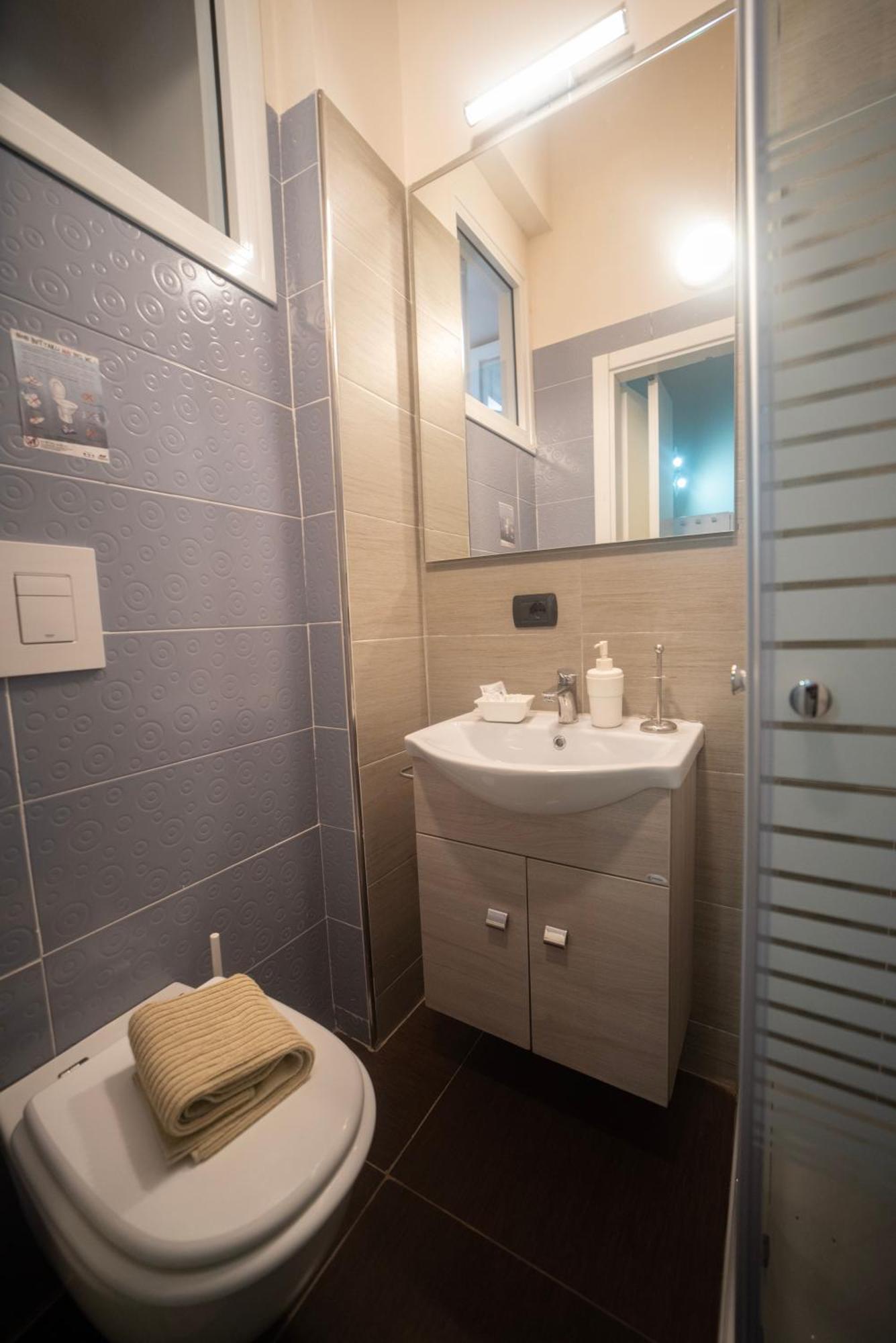 Le Suites Maor Gaeta Luaran gambar